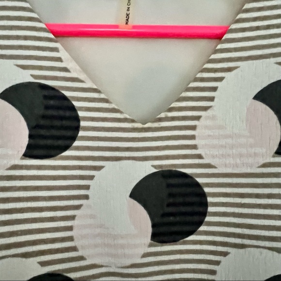 Retro Polka Dot Cropped Peplum Tank - Picture 6 of 6